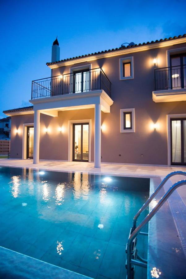 Luxury Chrisi Villa